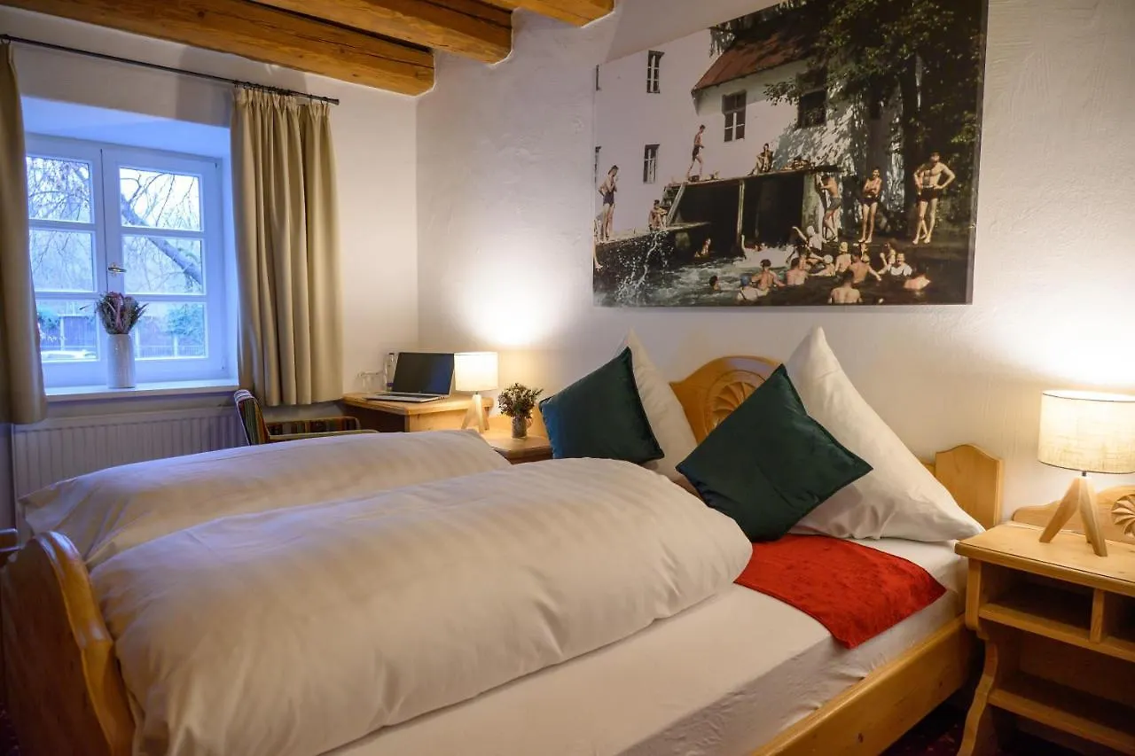 Naturglueck Inselmuehle Munich Hotel