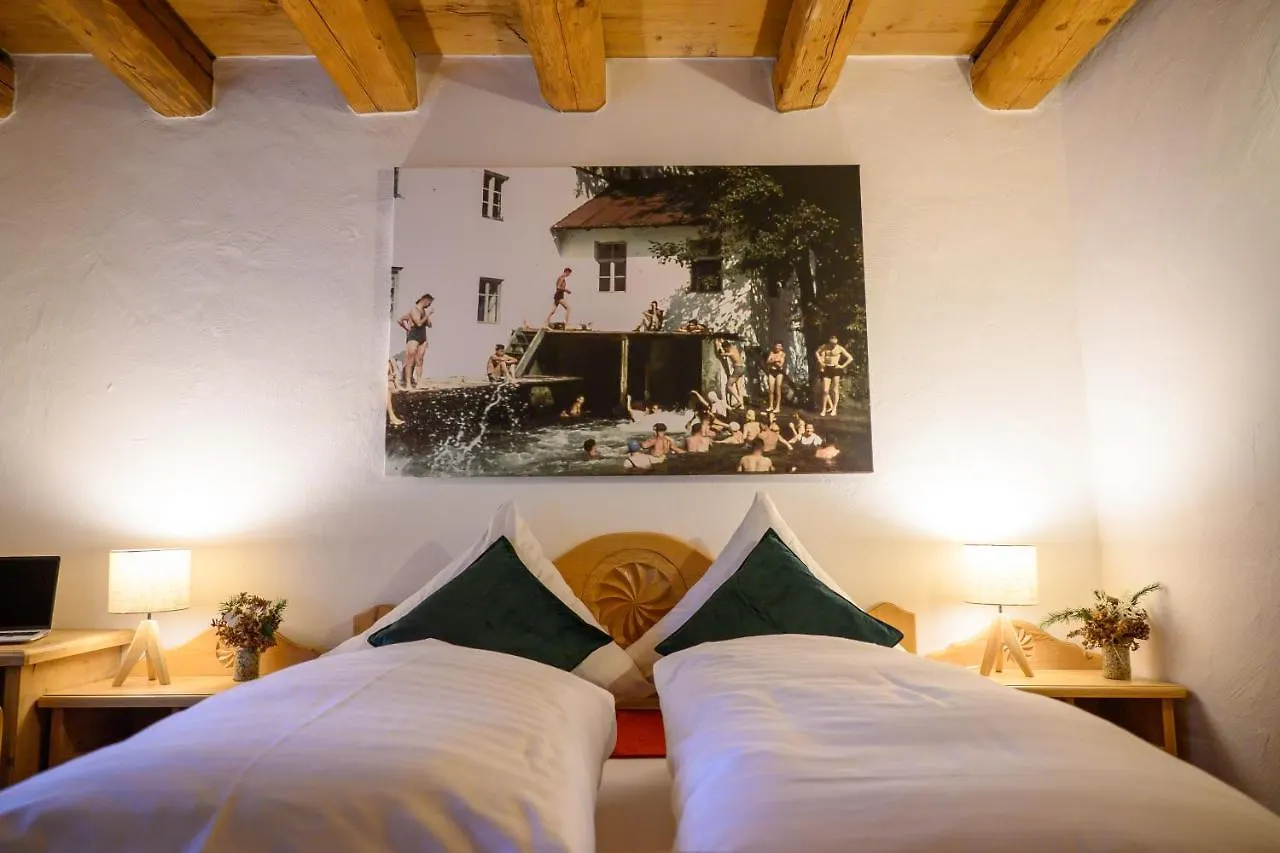 **** Hotel Naturglueck Inselmuehle Munich Germany