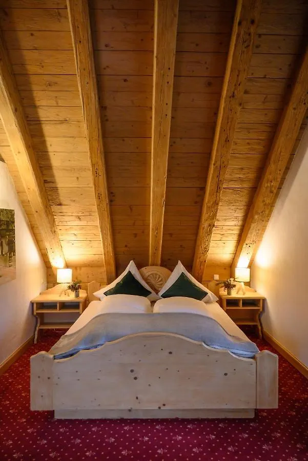**** Hotel Naturglueck Inselmuehle Munich Germany